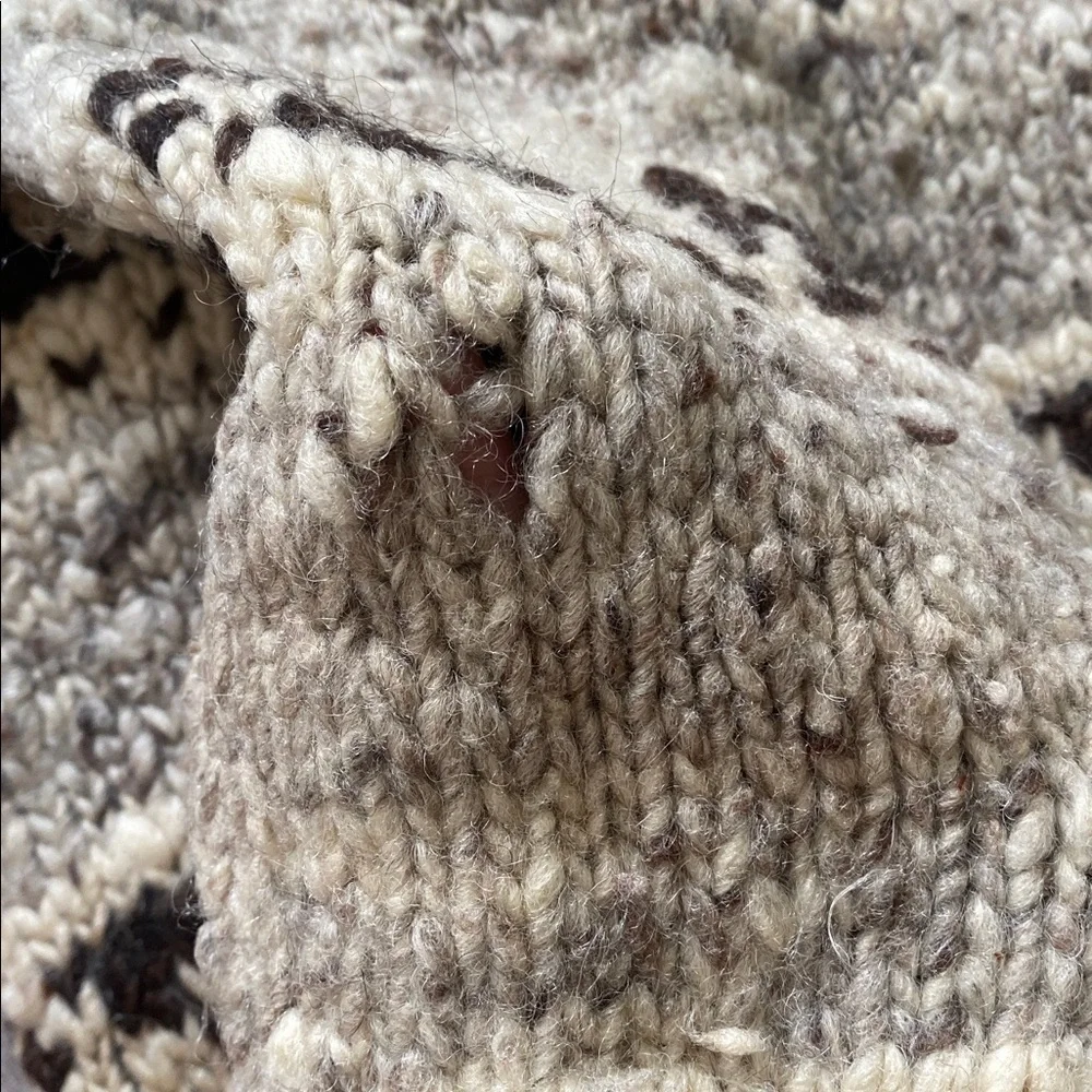 Vintage 1950s/1960s Wool Cowichan Sweater